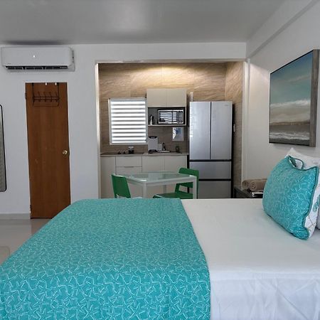 Posada Centric Studio Isla Verde 圣胡安 外观 照片